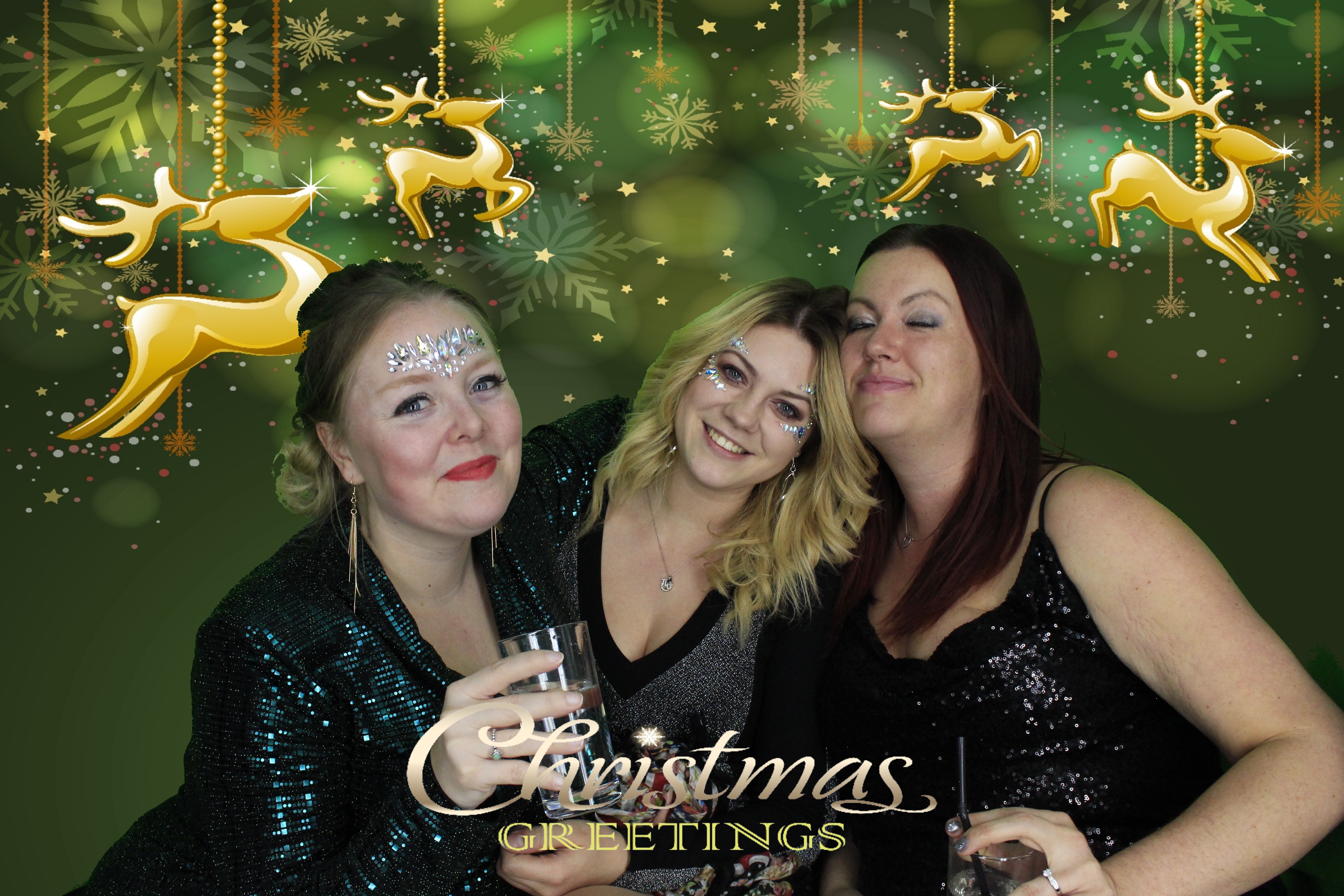 Planet Cruise Christmas Party | View more photos from the event at gallery.myphotoboothexperience.co.uk/u/MyPhotoBoothExperienceLtd/Planet-Cruise-Christmas-Party